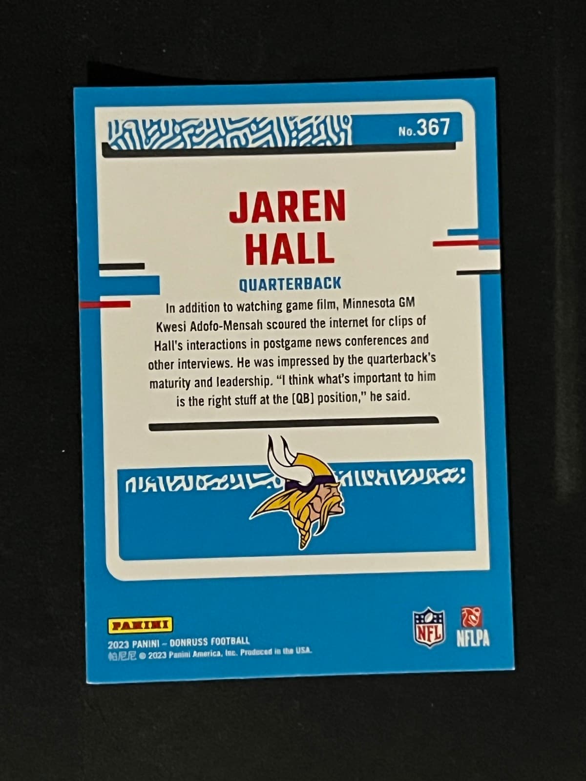 Jaren Hall back